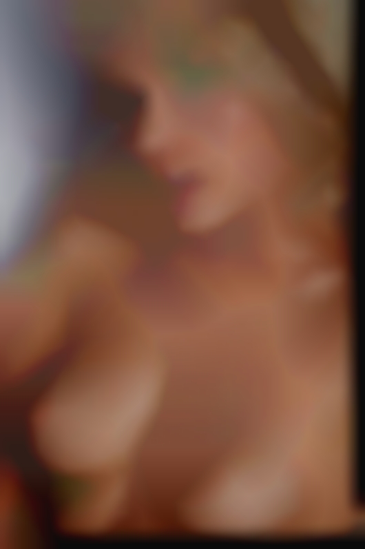 Naked sweet pussy and from her menstruation.